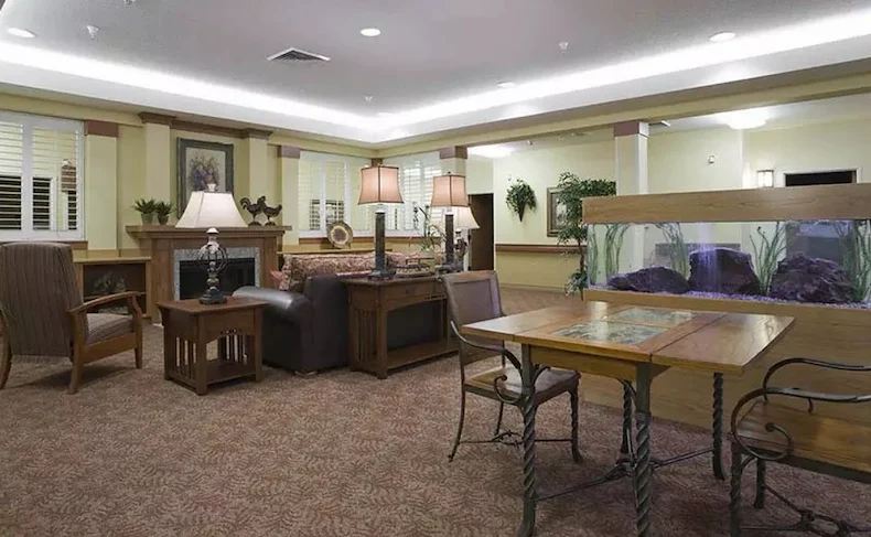 Image of McLoughlin Place Senior Living (4)