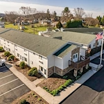 Image of Spring Oak at Christianburg (1)