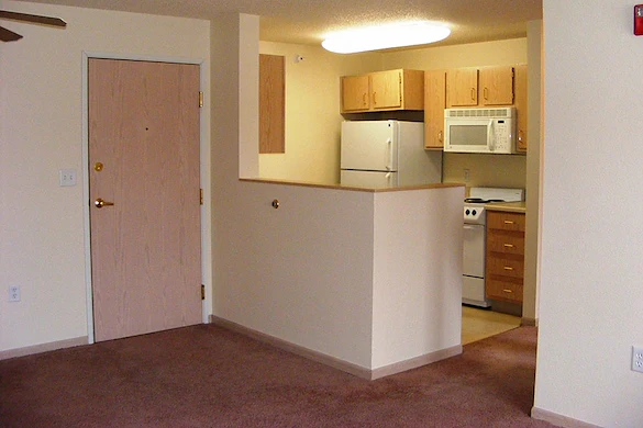 Image of Summit House Senior Apartments (2)