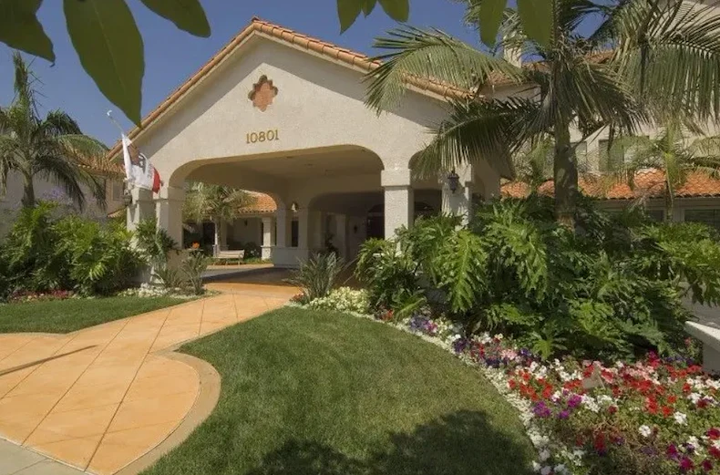 Image of Aegis Living Granada Hills (1)