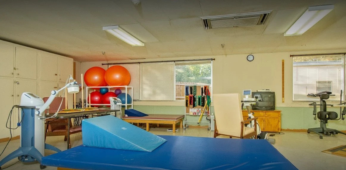 Image of The Blossoms At Fort Smith Rehab & Nursing (3)