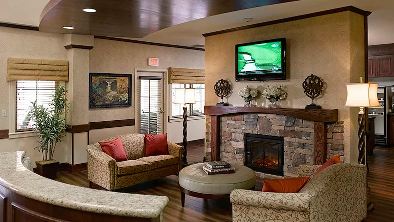 Image of Atria Grapevine (4)