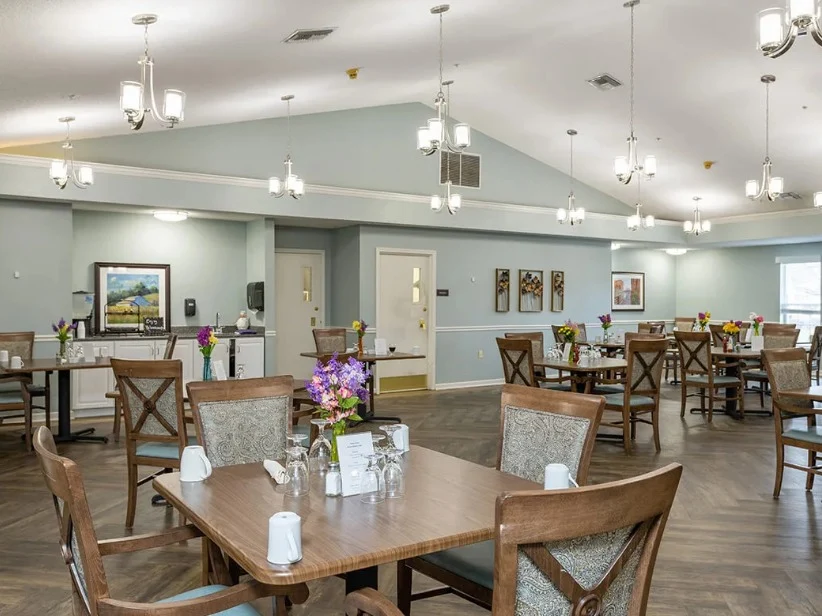 Image of Ashley Square Assisted Living (8)