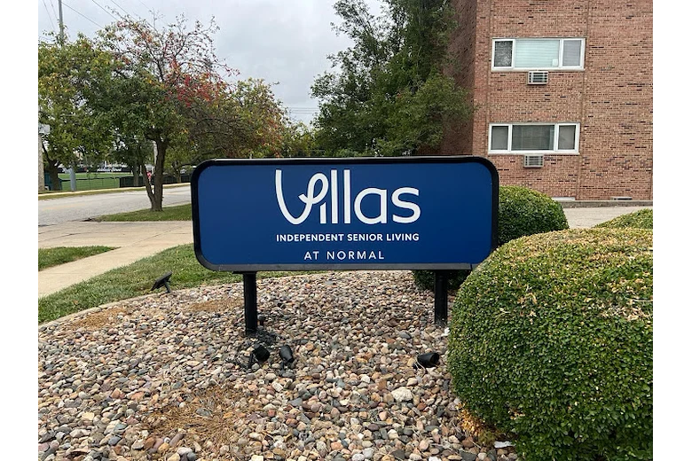 Image of Villas at Normal (2)
