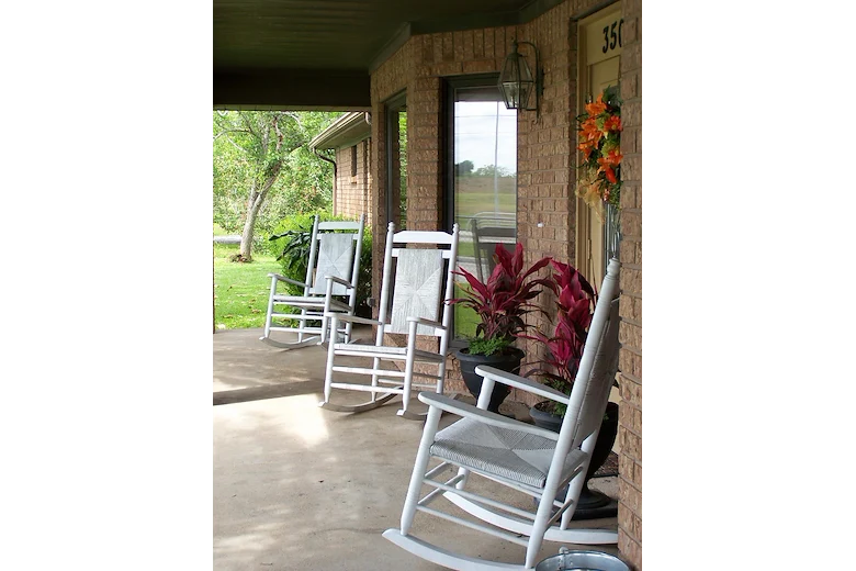 Image of Lakehouse on Dixie (1)