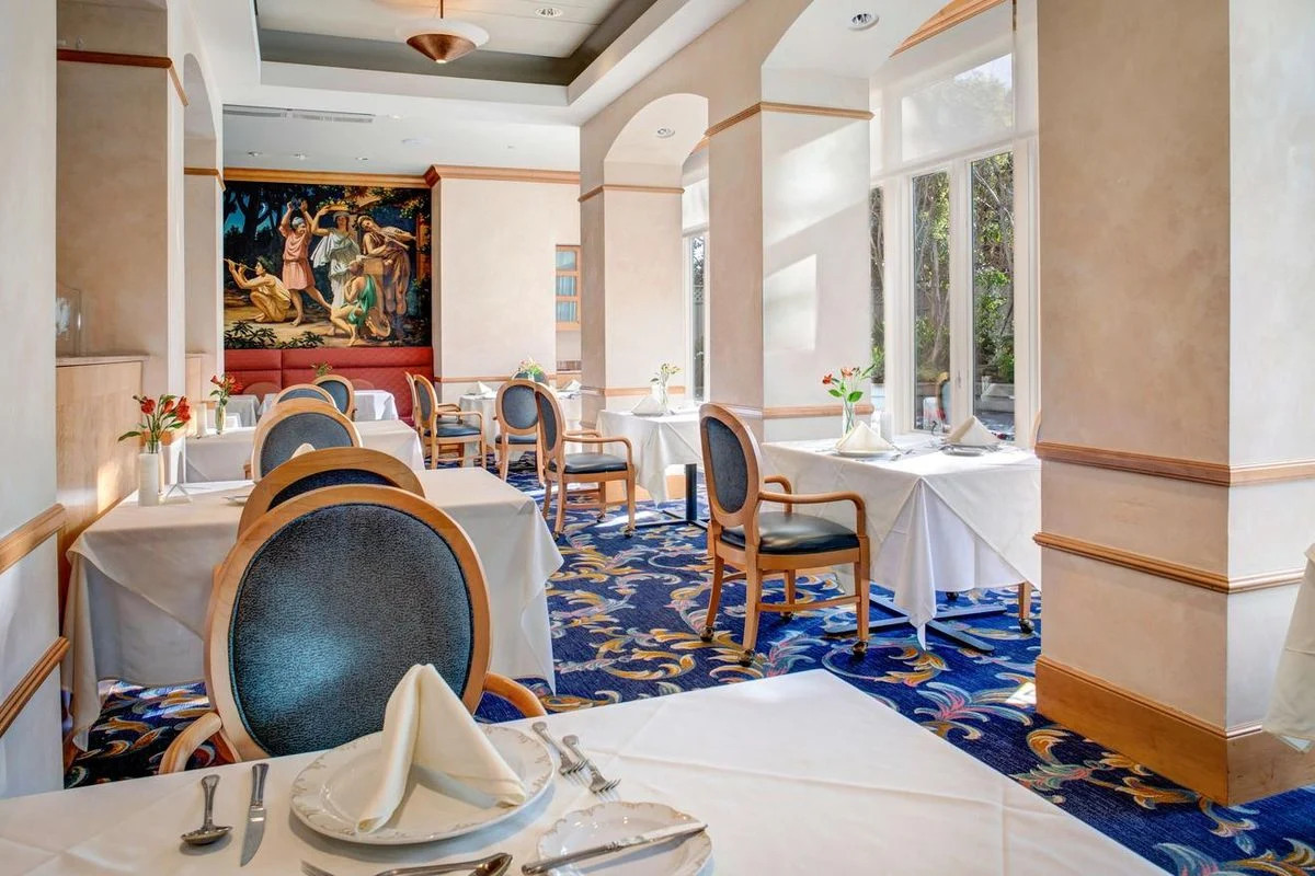 Image of The Stratford (3)