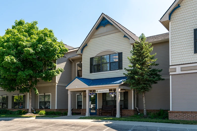 Image of Commonwealth Senior Living at New Baltimore (1)