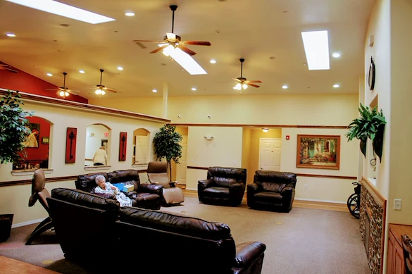 Image of GoodLife Senior Living Artesia - Hickory Lane (3)