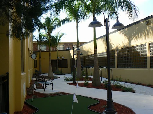 Image of Palms At Sebring Nursing And Rehabilitation The (3)