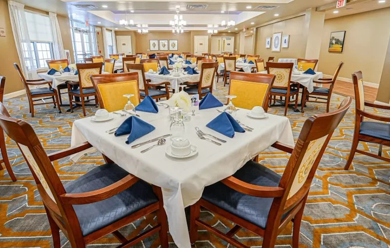 Senior housing that provides a delicious journey through their dining 