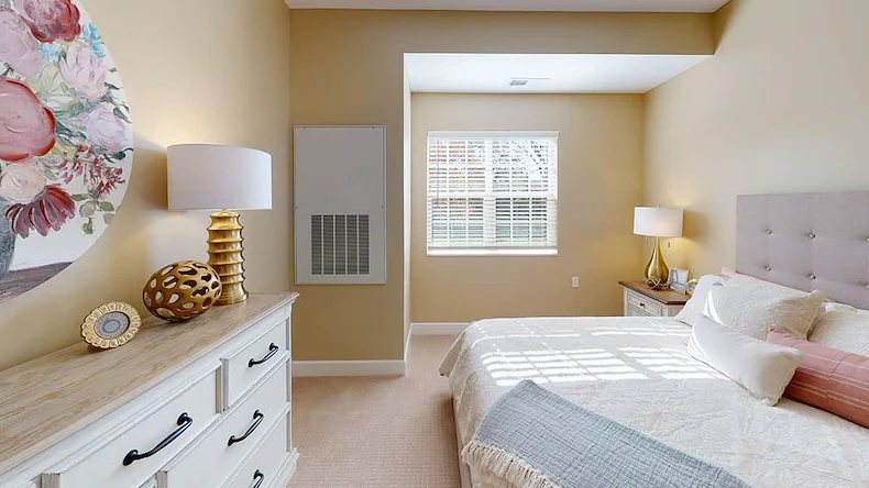 Image of The Bristol (10)