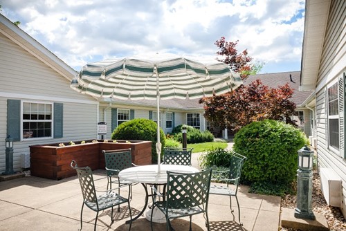 Image of Arden Courts of North Hills (2)