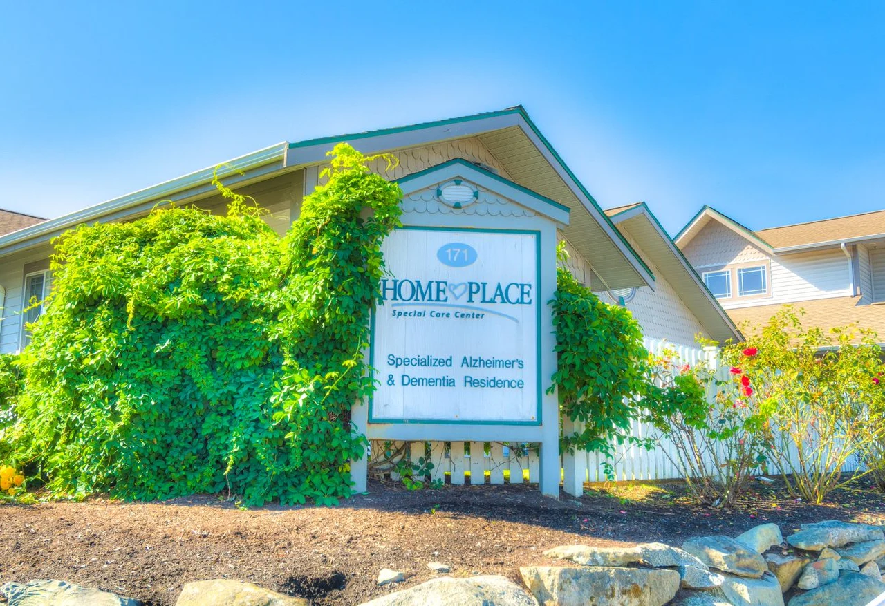Image of HomePlace Special Care at Oak Harbor (2)