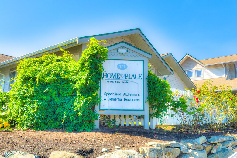 Image of HomePlace Special Care at Oak Harbor (2)