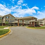 Image of Holiday Pinegate (1)