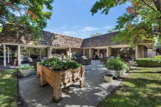 Image of Tri-Cities Retirement Inn (2)