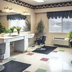 Image of Atria Evergreen Valley (2)