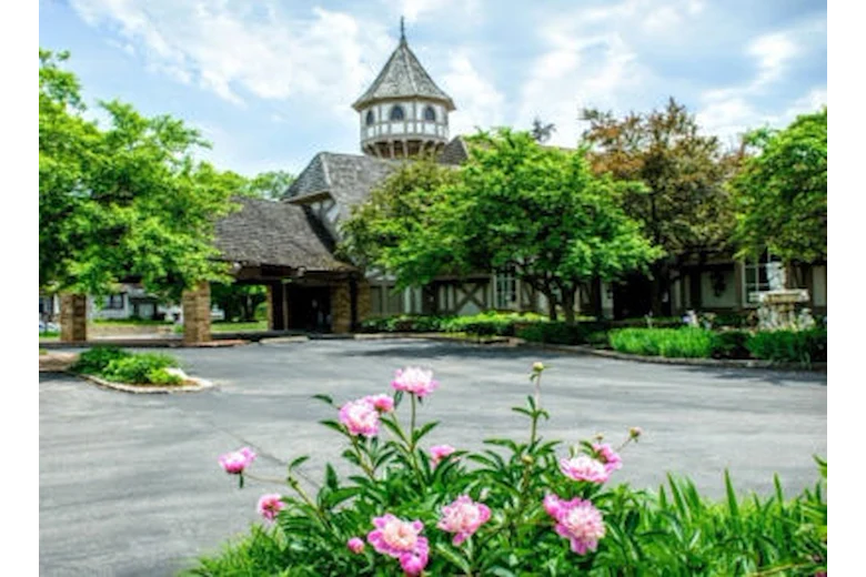 Image of The Grand Regency of Peoria (5)