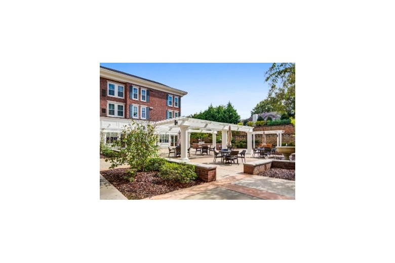 Image of Merrill Gardens at Madison (7)