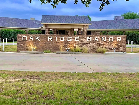 Image of Oak Ridge Manor (1)