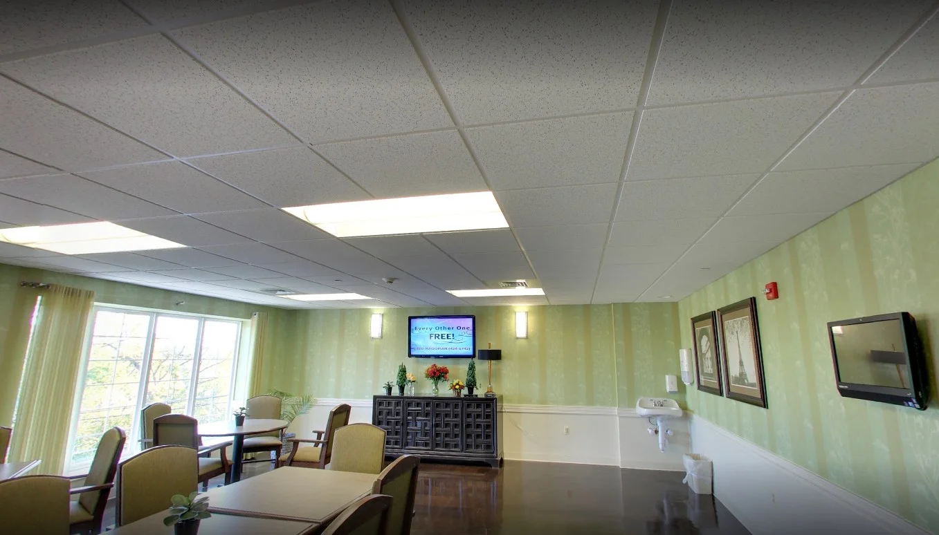 Image of Regency At Bluffs Park (2)