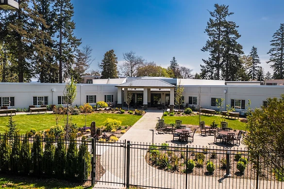 Fieldstone Memory Care of Bainbridge exterior