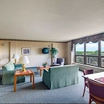 Image of Senior Suites of Washington Heights (2)