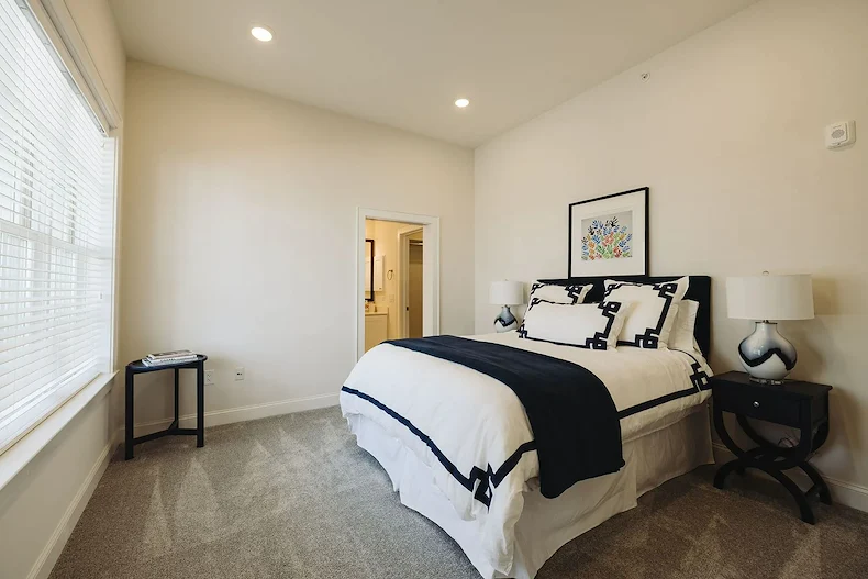 Image of Hayes Barton Place (5)