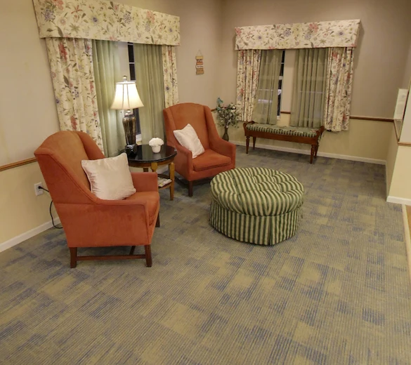 Image of Royalton Manor (4)