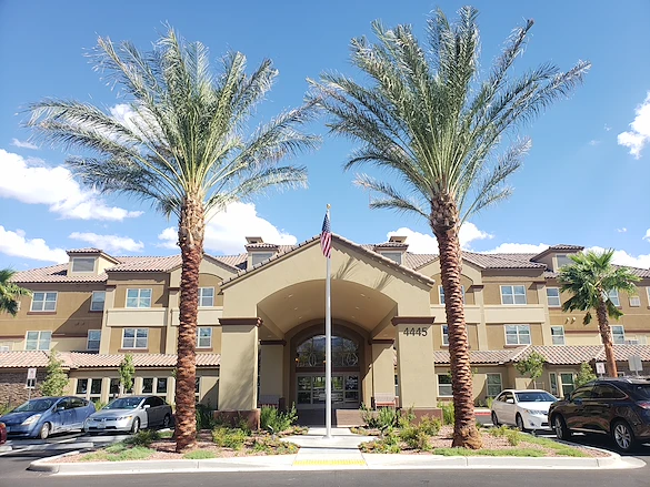 Image of Red Rock Pointe Retirement (1)