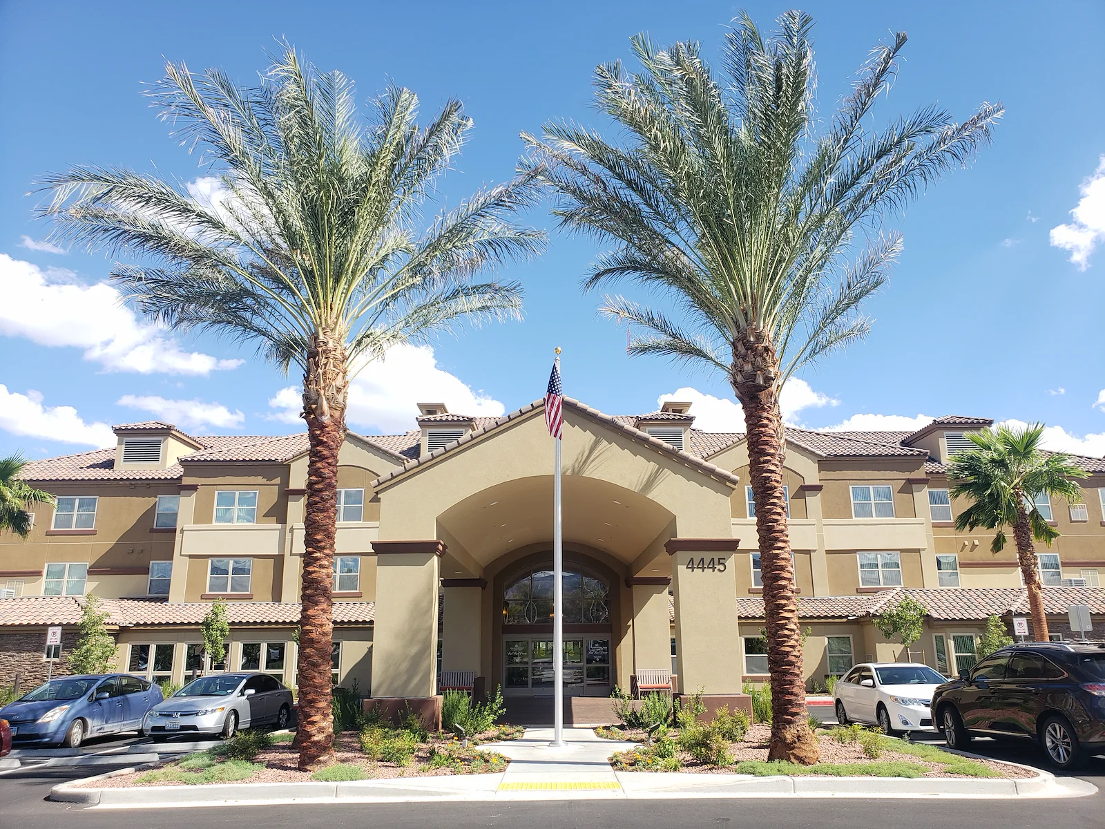 Image of Red Rock Pointe Retirement (1)