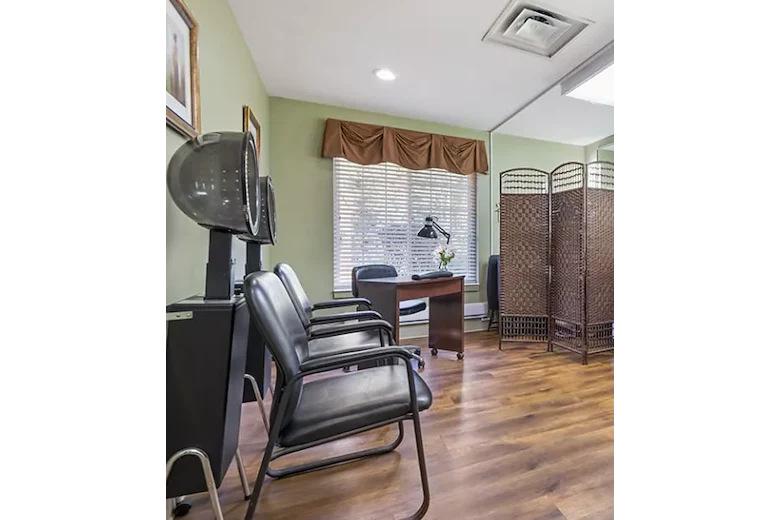 Image of Brookdale Lakewood (6)