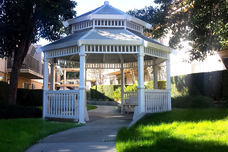 Image of Hillcrest Village Senior Living (5)