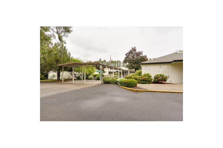 Image of Umpqua Valley Nursing & Rehabilitation (1)