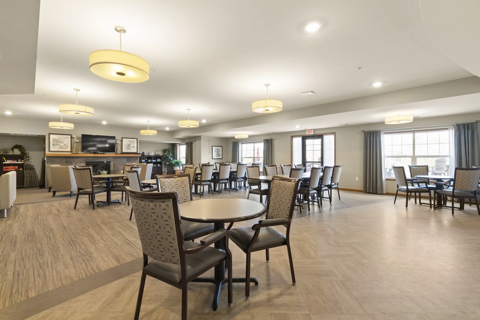 Image of The Estates at Arbor Oaks (7)