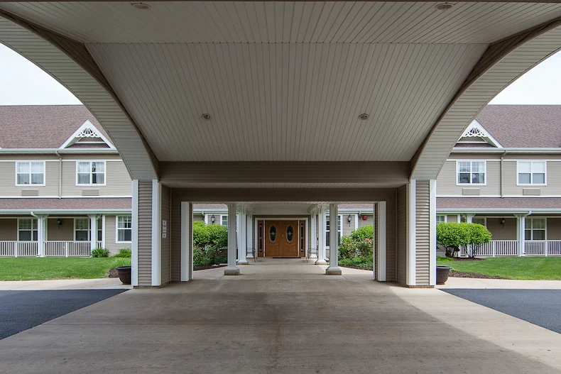 Image of Cedarhurst of Pekin (3)