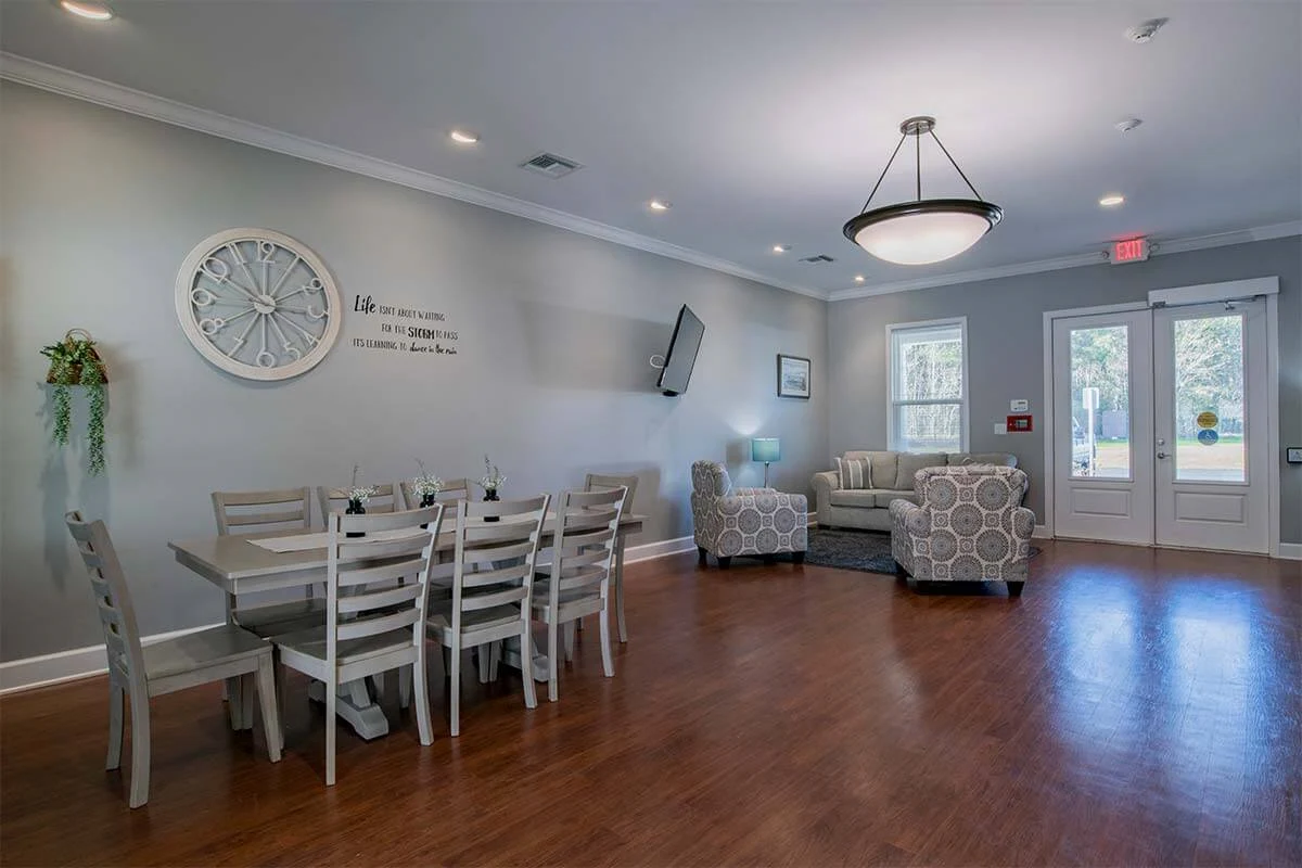 Image of Live Oak Village (5)