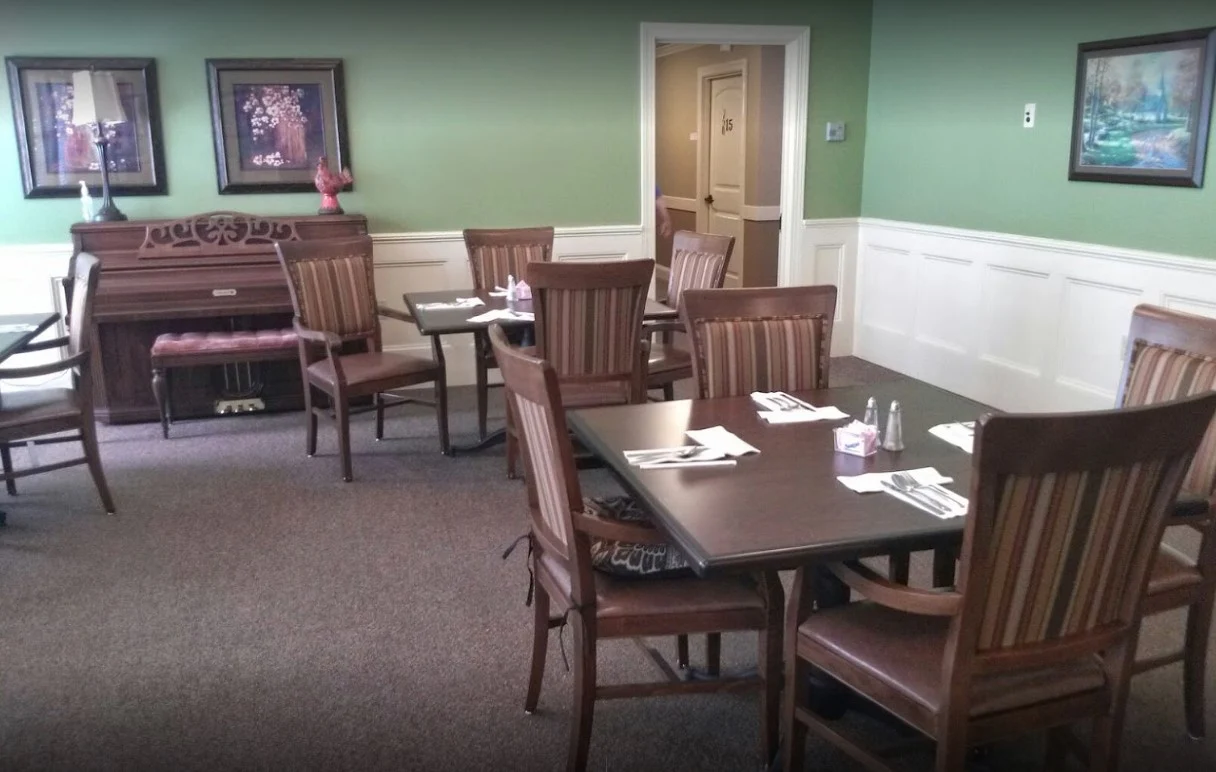 Image of Cades Center Assisted Living (4)