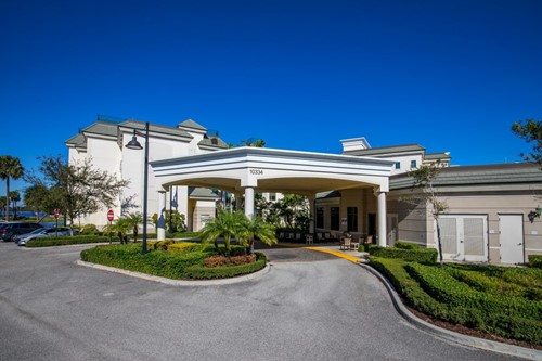 Image of Luxe Senior Living at Wellington (1)