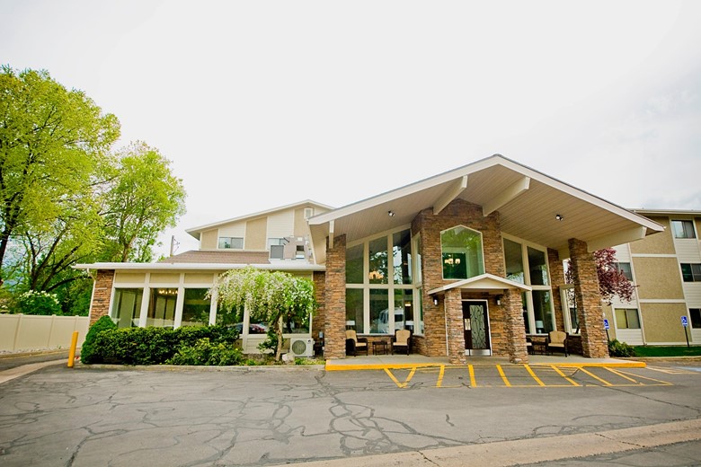 Image of Williamsburg Retirement Community of Logan (1)