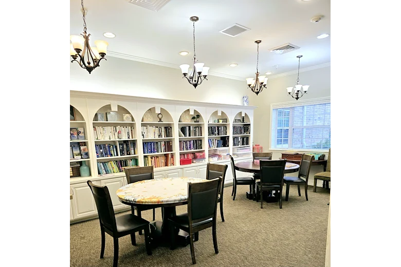Image of Eagle Ridge Alzheimer's Special Care Center (5)
