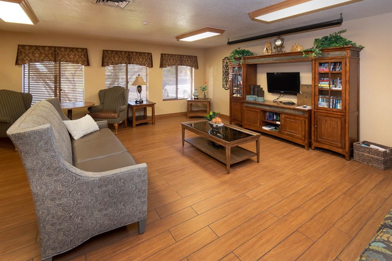 Image of Desert Cove Nursing Center (3)