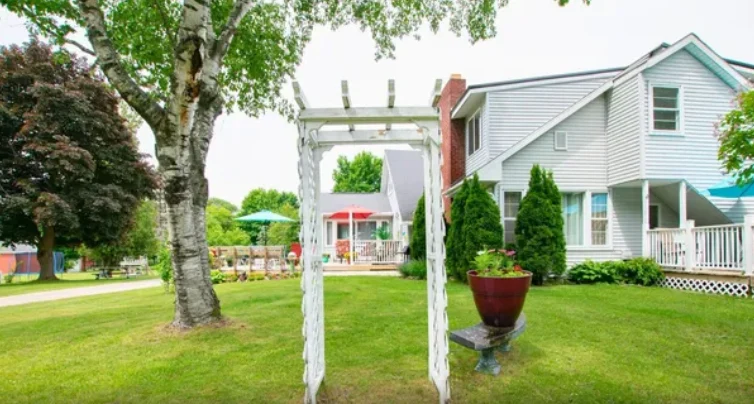 Image of Life of Riley - Meadows (7)