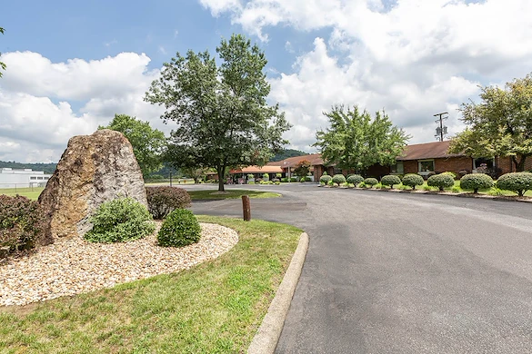 Image of Continuing Healthcare Of Shadyside (1)