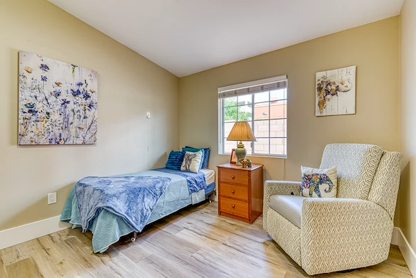 Image of Cottages at Palm Springs (7)