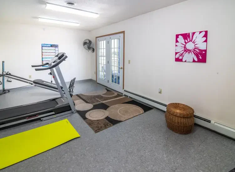 Image of One West Wolfe Senior Apartments (4)