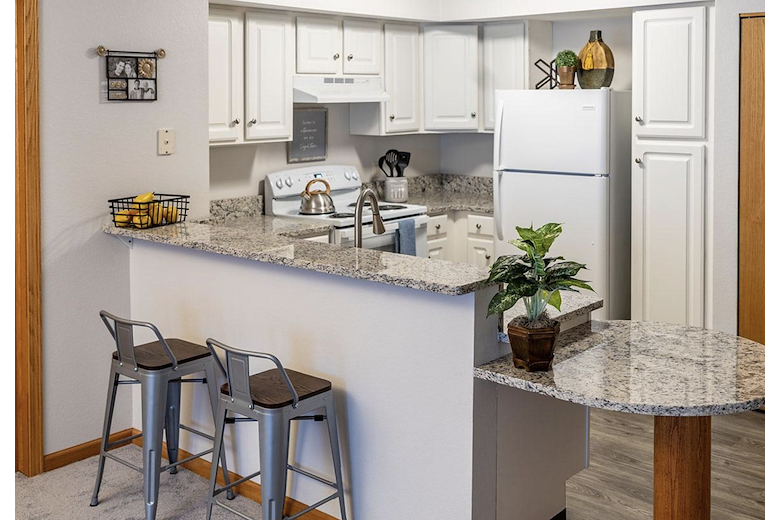 Image of Creekside Independent Living at Wolf Creek (6)