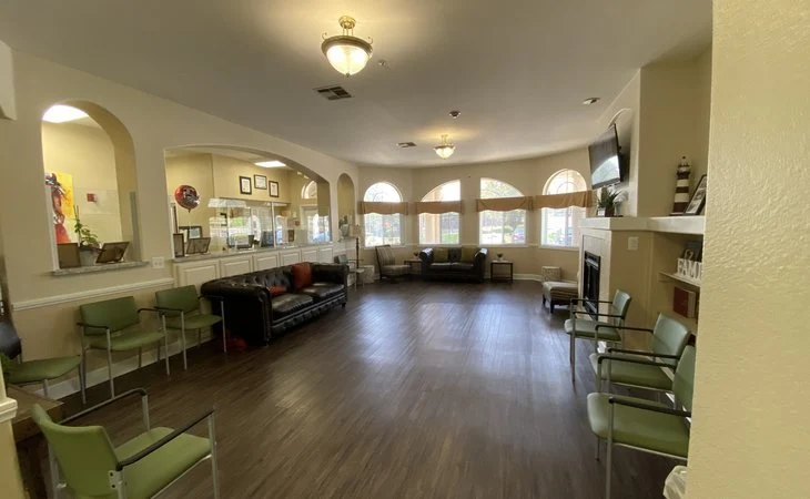 Image of The Gardens of Riverside (8)