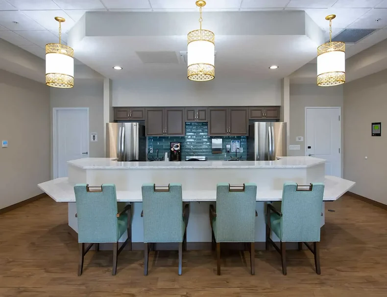 Image of Paradise Pointe (2)