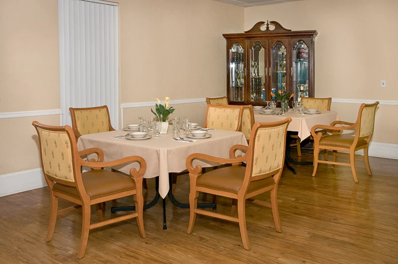 Image of Lakeside Health Center (3)